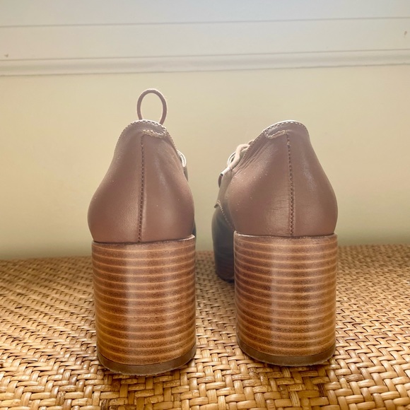 NEW || Brown Leather Heels - Picture 3 of 7